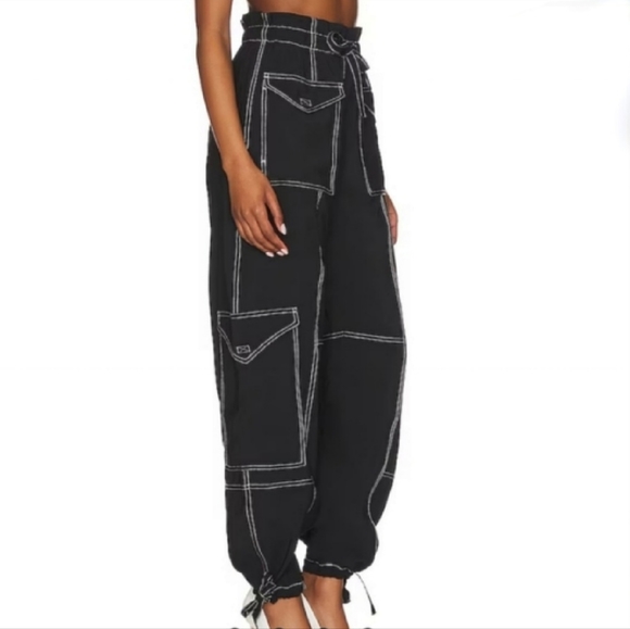 GANNI Paperbag Black Pants - Picture 2 of 4